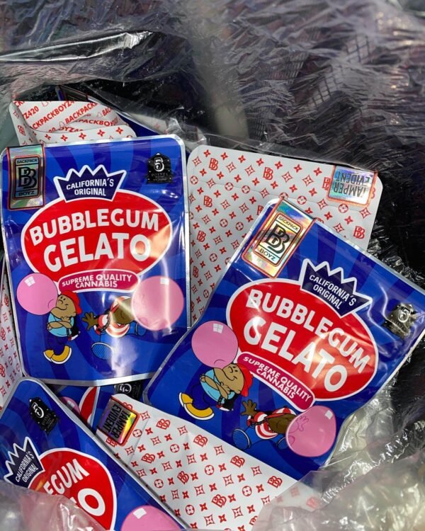 Bubble gum gelato
